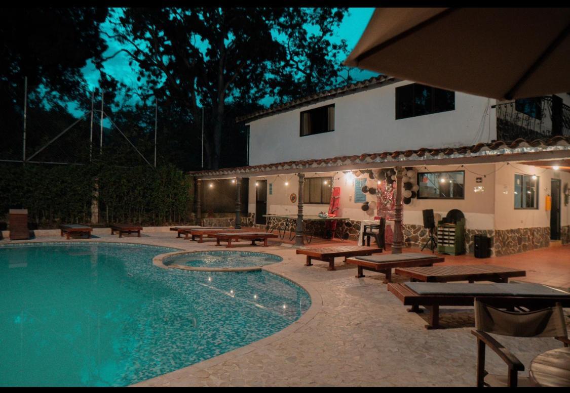 Hotel San Sebastian Del Tonusco Santa Fe de Antioquia Exterior foto